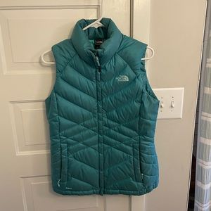 Womens Medium The North Face Puffer Down Vest